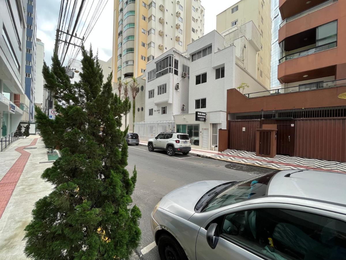 Residencial Dubai Centro Lejlighed Balneário Camboriú Eksteriør billede